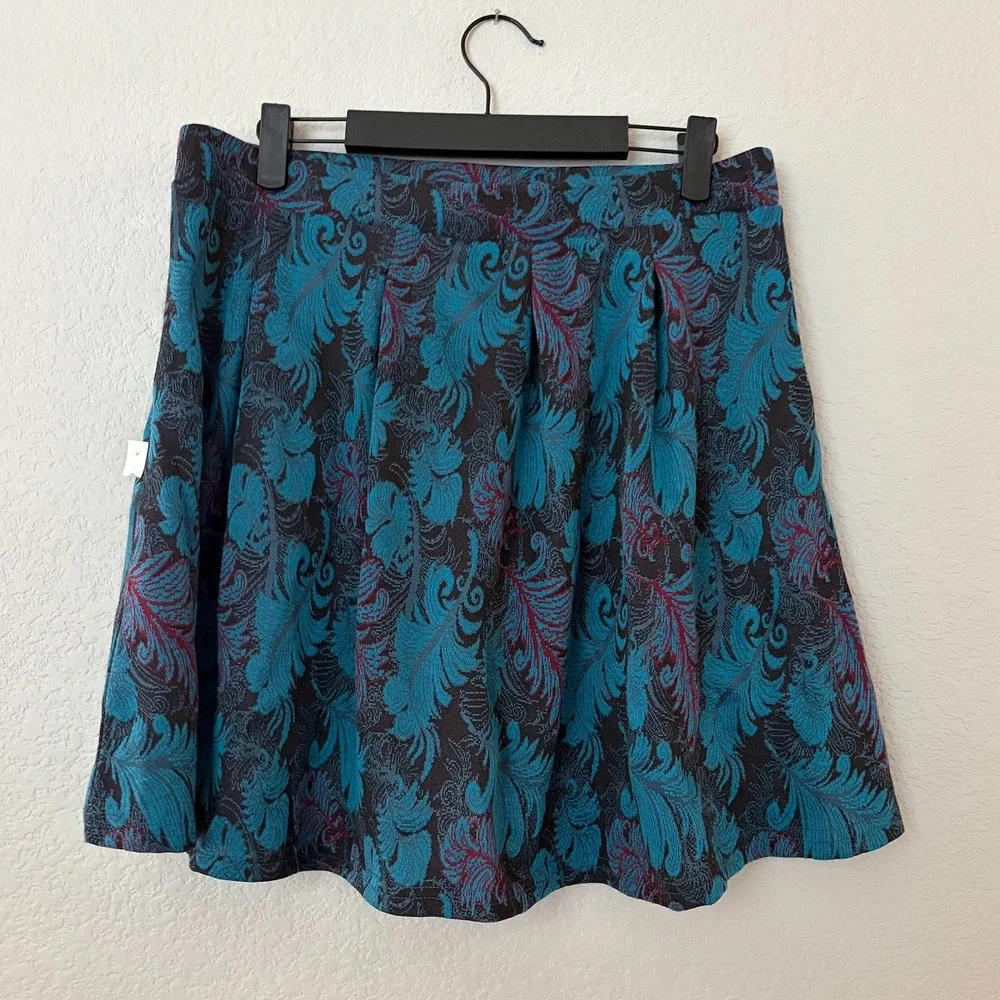 ModCloth Teal Feather‎ Jacquard Pleated A-Line Skirt with Pockets LARGE